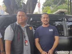 Detik-detik Ghatan Kokang Senpi Tembaki Ruko Terungkap di Reka Ulang