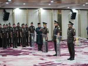 Jaksa Agung Lantik Rudi Margono Jadi Kajati DKI Jakarta Jaksa Agung Lantik Rudi Margono Jadi Kajati DKI Jakarta