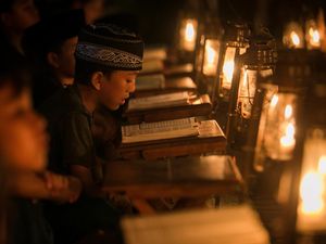 8 Cara Mendapatkan Lailatul Qadar 8 Cara Mendapatkan Lailatul Qadar
