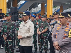 Tinjau Terminal Purabaya, Menhub Minta Bus Di-ramp Check-Sopir Tes Urine