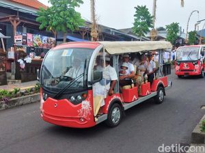 Shuttle Bus di Besakih Kini Gratis untuk Pemedek Selama Karya IBTK Shuttle Bus di Besakih Kini Gratis untuk Pemedek Selama Karya IBTK