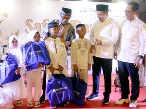 Pembagian Sembako dan Santunan untuk Anak Yatim Pembagian Sembako dan Santunan untuk Anak Yatim
