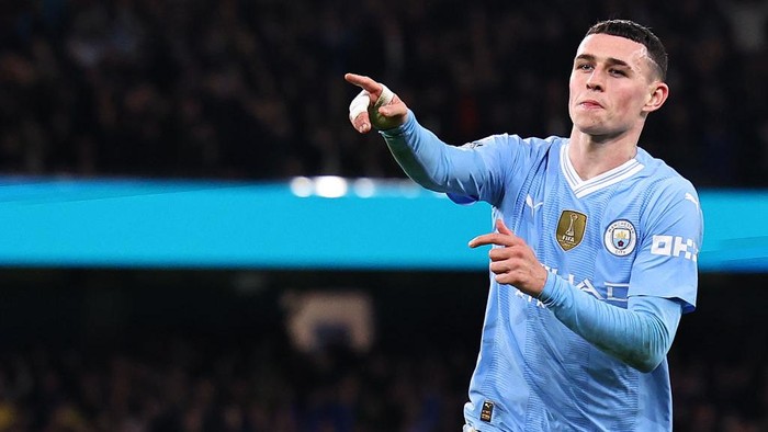 Phil Foden Dipuji Legenda AC Milan, Bilang Apa?