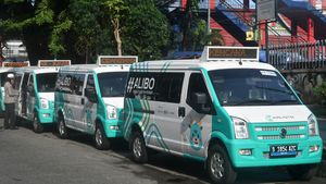 Potret Uji Coba Angkot Listrik Bogor, Tarif Rp 5.000