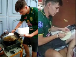 Wow! Para Bule Tampan Jualan Takjil Diburu Pembeli Wow! Para Bule Tampan Jualan Takjil Diburu Pembeli