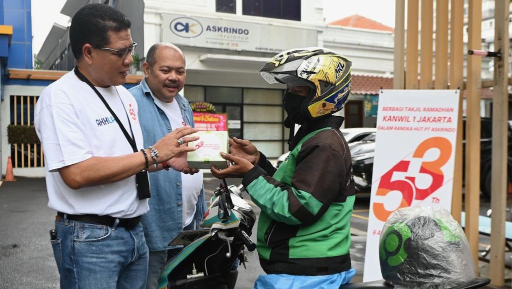 Aksi Berbagi Kebaikan di Bulan Ramadan Aksi Berbagi Kebaikan di Bulan Ramadan