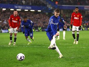 Cole Palmer Memang Cool...