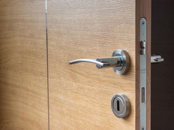 Inspirasi Gagang Pintu Anti-Mainstream, Fix Nggak Bakal Bosen!
