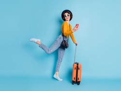 Tukar Mata Uang di Jenius Bisa Tiap Hari, ke Luar Negeri Jadi Praktis