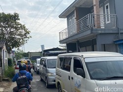 Dilema Mudik Via Sukabumi, Tol Bocimi Longsor-Jalur Alternatif Rusak