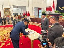 Pesan Jokowi ke KSAU Tonny Harjono: TNI AU Kuat Jaga Stabilitas Kawasan