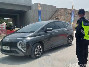 Hari Pertama Fungsional Tol Jogja-Solo, Pemudik Pilih Exit Tol Ngawen Hari Pertama Fungsional Tol Jogja-Solo, Pemudik Pilih Exit Tol Ngawen