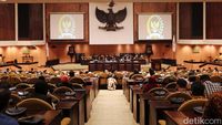 La Nyalla Pimpin Paripurna Penutupan Masa Sidang DPD