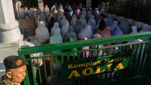 Lebaran Hari Ini, Jamaah Aolia di Yogyakarta Gelar Salat Id