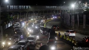 Pelabuhan Merak Mulai Ramai Pemudik