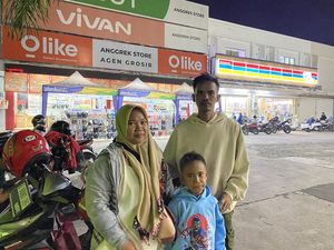 Cerita Pemudik Pilih Naik Motor Tangerang-Pemalang karena Tiket Bus Mahal