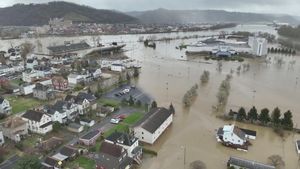 Potret Udara Banjir Terjang Virginia AS