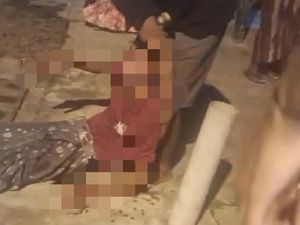 Main Mercon Saat Warga Tarawih, Remaja Gresik Terluka