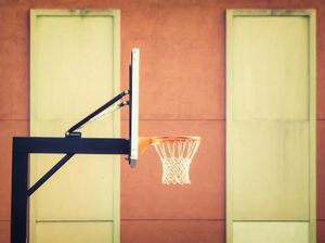 Berapa Tinggi Ring Basket Sesuai Standar Internasional? Ini Sejarahnya Berapa Tinggi Ring Basket Sesuai Standar Internasional? Ini Sejarahnya