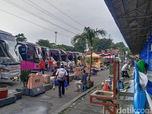 Pantauan Arus Balik di Terminal Kampung Rambutan