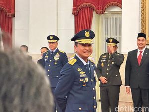 Jokowi Resmi Lantik Marsdya Tonny Harjono Jadi KSAU Jokowi Resmi Lantik Marsdya Tonny Harjono Jadi KSAU