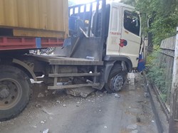Truk Kecelakaan di Penjaringan Jakut, Lalin Sekitar Macet