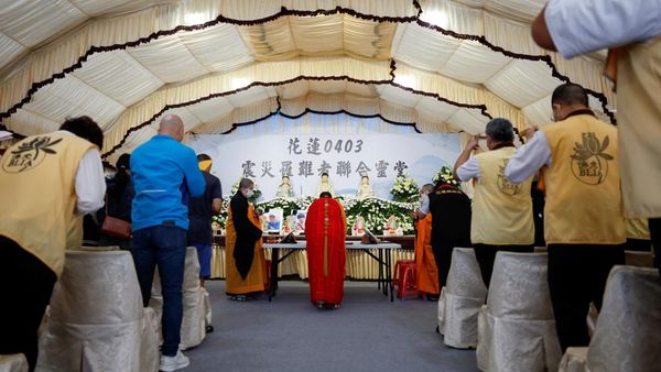 Warga Taiwan Gelar Upacara Peringatan untuk Korban Gempa