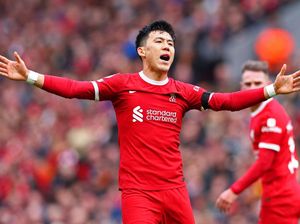 Endo Absen Lawan Sheffield, Siap Hadapi MU Endo Absen Lawan Sheffield, Siap Hadapi MU