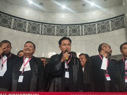 Yusril Siapkan Kesimpulan Sengketa Pilpres, Yakin Gugatan 01-03 Bukan Ranah MK