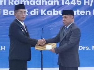 Sempat Dicopot, Andi Bebas Manggazali Kembali Jabat Sekda Polman Sempat Dicopot, Andi Bebas Manggazali Kembali Jabat Sekda Polman