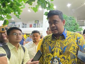PDIP Sebut Sia-sia Ambil Formulir Pendaftaran Pilgub, Bobby Bilang Begini