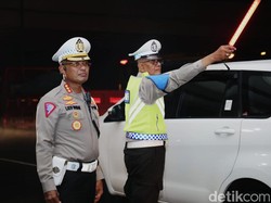 Polisi Prediksi Arus Mudik di Tol Cikampek Meningkat Sore Ini