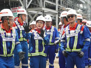 Sosok Perempuan di Balik Moncernya Kinerja Pertamina Sosok Perempuan di Balik Moncernya Kinerja Pertamina
