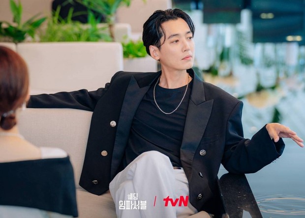 Jung Kyung Ho jadi cameo di Wedding Impossible/ Foto: instagram.com/tvn_drama Jung Kyung Ho jadi cameo di Wedding Impossible/ Foto: instagram.com/tvn_drama