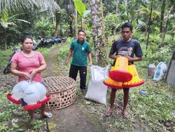 Kemensos Beri Bantuan Ternak Bebek untuk Ortu dari 2 Anak Disabilitas