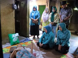 Pilu Lansia di Palembang Setahun Terbaring Sakit Tak Bisa Berobat