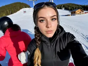 Model AI Hasilkan Rp 300 Juta Sebulan dari Posting Foto Traveling