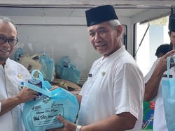 Bupati Kebumen Kembali Borong Produk UMKM untuk Parcel Lebaran Kepsek