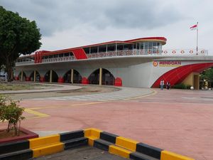 Parkir di Kawasan Alun-alun Kebumen Dikenakan Tarif Saat Lebaran Parkir di Kawasan Alun-alun Kebumen Dikenakan Tarif Saat Lebaran