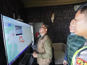 Pj Wali Kota Batu Beri Semangat Petugas Pos Pengamanan Libur Lebaran Pj Wali Kota Batu Beri Semangat Petugas Pos Pengamanan Libur Lebaran
