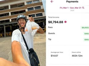 Pria Lulusan SD Ini Jadi Pengantar Makanan, Raup Rp 58 Juta per Bulan! Pria Lulusan SD Ini Jadi Pengantar Makanan, Raup Rp 58 Juta per Bulan!