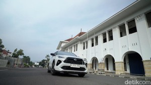 Toyota Minta TKDN Kendaraan Elektrifikasi Lebih Fleksibel, Ini Kata Kemenperin