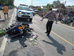 Bus Sumber Selamat Ugal-ugalan Tabrak Motor di Ngawi, 2 Pemudik Tewas