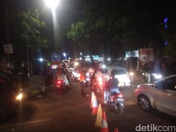 Arus Mudik, Poros Jeneponto Padat Merayap Malam Ini