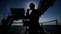 Energi di Bulan Suci dari Pulau Besi