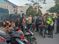 92 Motor Balap Liar Diamankan Polisi Usai Sahur di Kediri