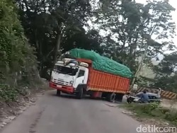 Truk Picu Macet di Jalan Poros Maros-Bone Ternyata Gagal Nanjak, Bukan Mogok