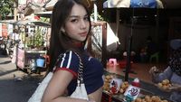 Una Dembler, Selebgram yang Sering Bikin Konten Makan dan Kulineran