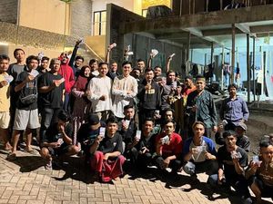 Kejutan Lain Influencer Ardhan Leemy Usai Beri Aldi Taher Rumah Kejutan Lain Influencer Ardhan Leemy Usai Beri Aldi Taher Rumah