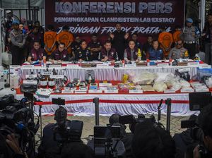 Sosok Guru Pembuat Ekstasi Pabrik Fredy Pratama Diburu Polisi